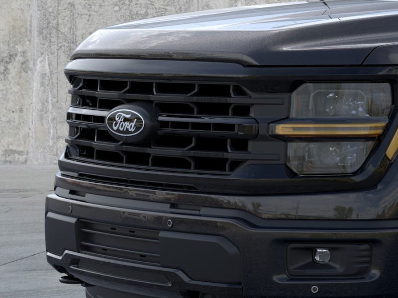 New 2026 Agate Black Metallic Ford XLT image 39