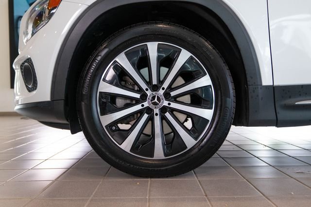Certified Used 2021 White Mercedes-Benz GLB 250 image 9