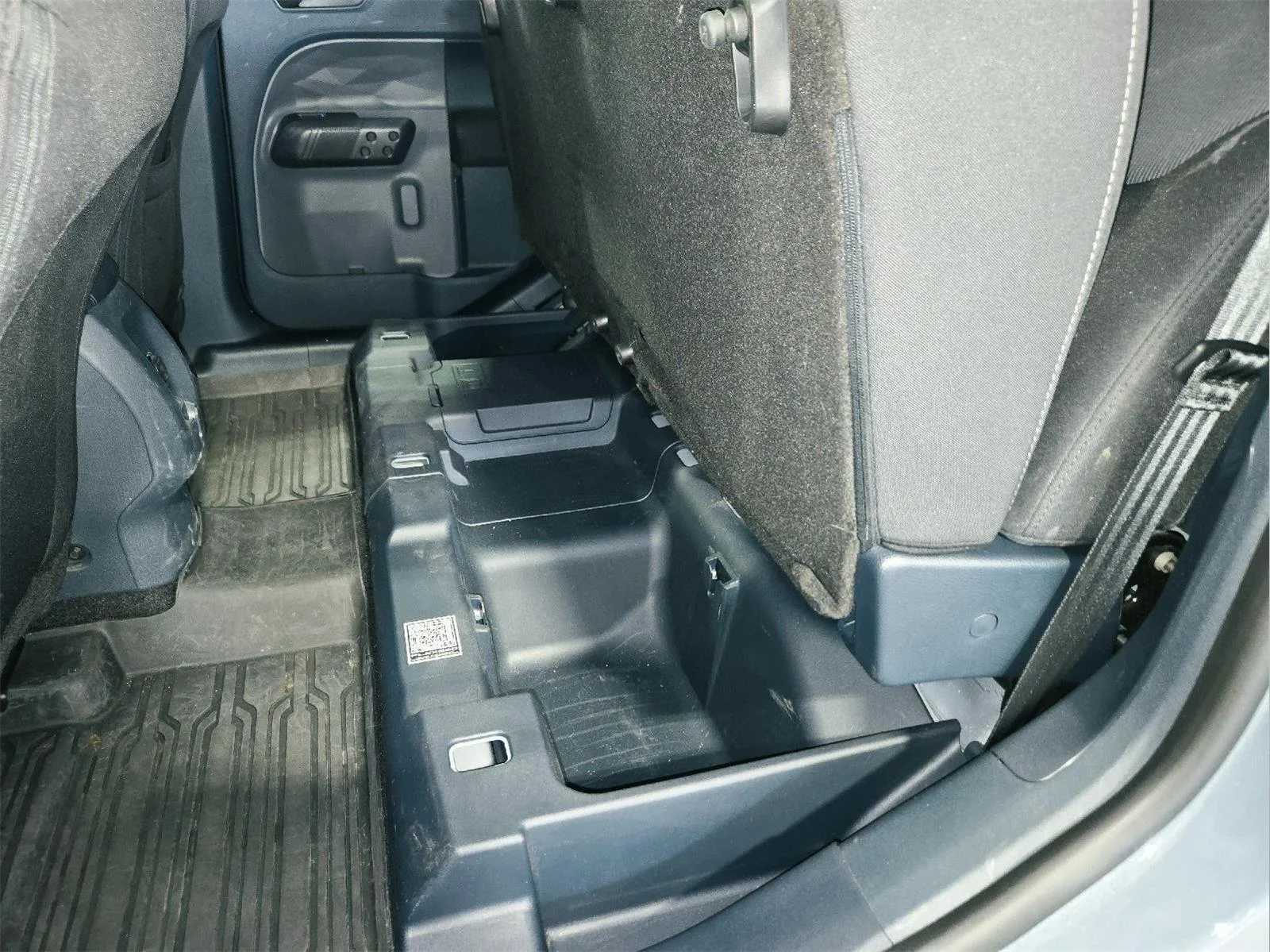 Used 2023 Area 51 Ford XL image 39