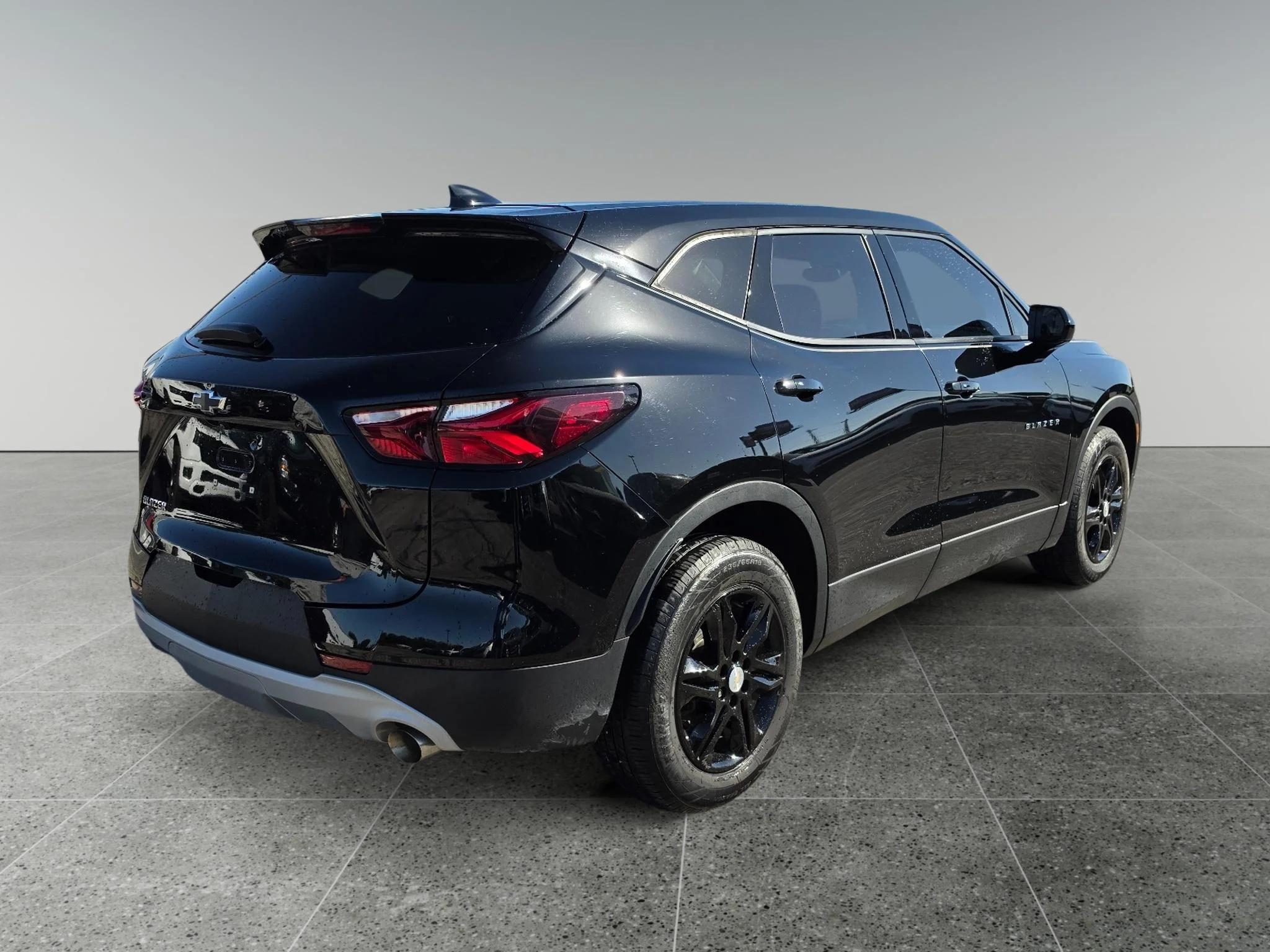 Used 2021 Black Chevrolet LT image 6