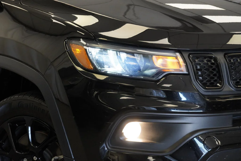 Used 2023 Black Jeep Altitude 4x4 image 32