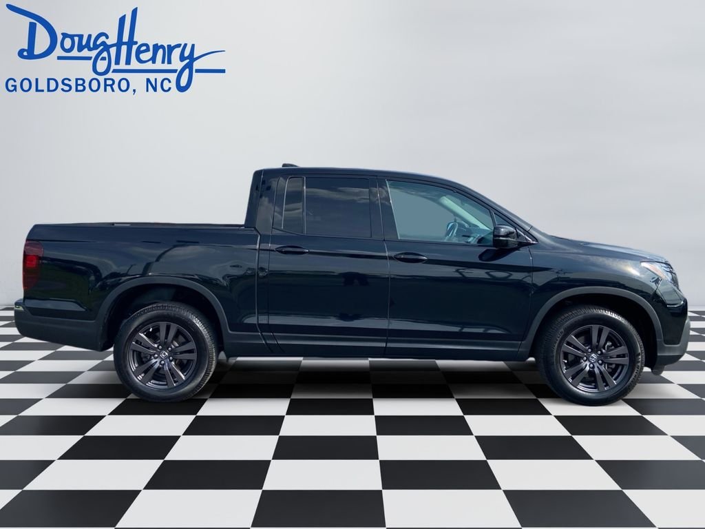Used 2019  Honda Sport image 6