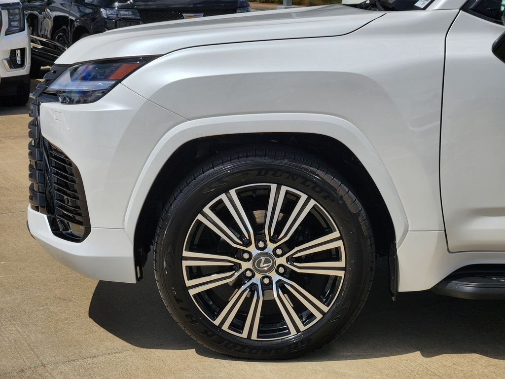 Certified Used 2026 EMINENT WHITE PEARL Lexus 600 Luxury image 8