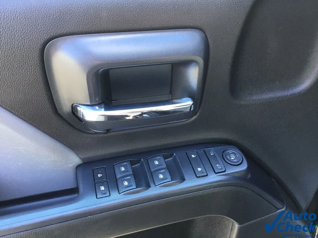 Used 2018 Black Chevrolet Work Truck image 25