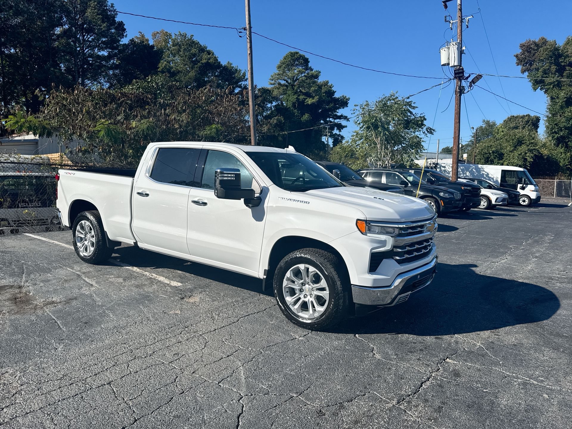 2025 Chevrolet Silverado 1500 LTZ - Photo 30