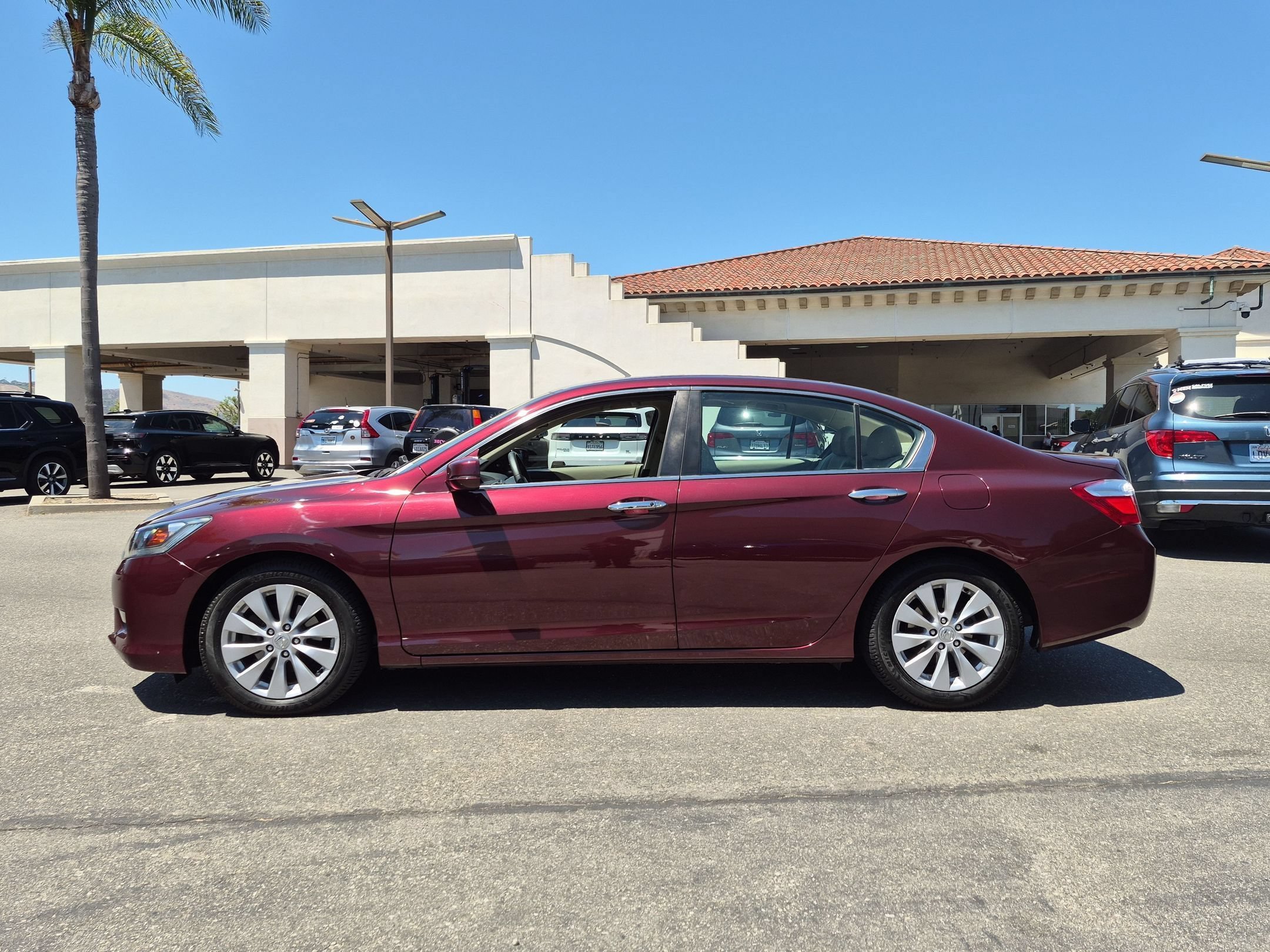 Used 2014 Honda Accord EX-L with VIN 1HGCR2F84EA034120 for sale in San Juan Capistrano, CA