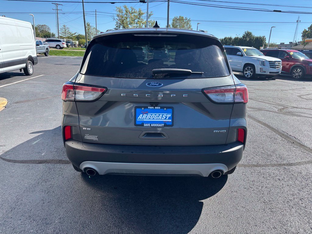 Used 2022 Gray Metallic Ford SE image 6