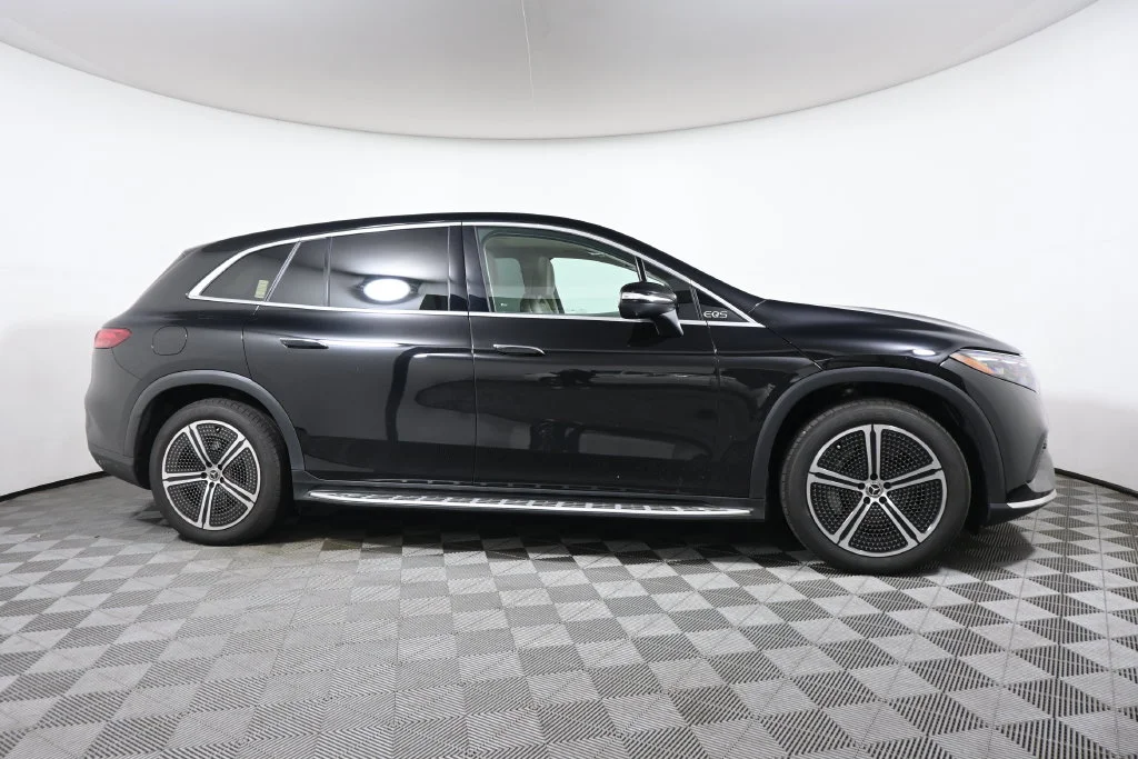 Certified Used 2023 Black Mercedes-Benz 450 image 8