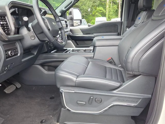 New 2026 Star White Metallic Tri-Coat Ford F-250® Platinum® image 12