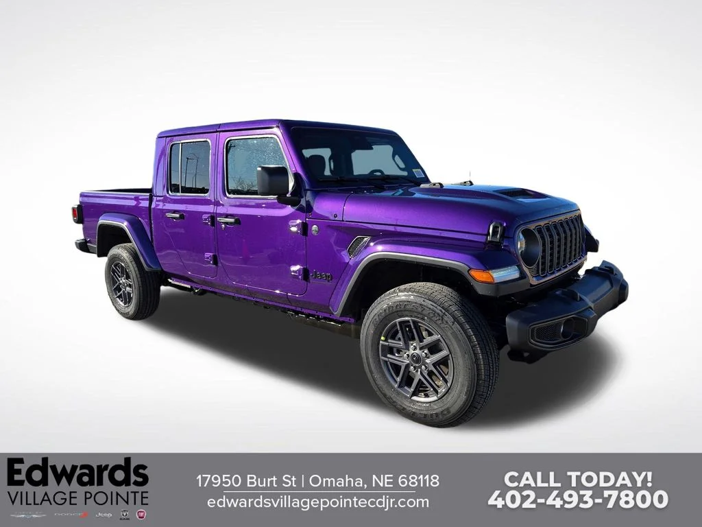 2026 Jeep Gladiator Sport S Auto's photo