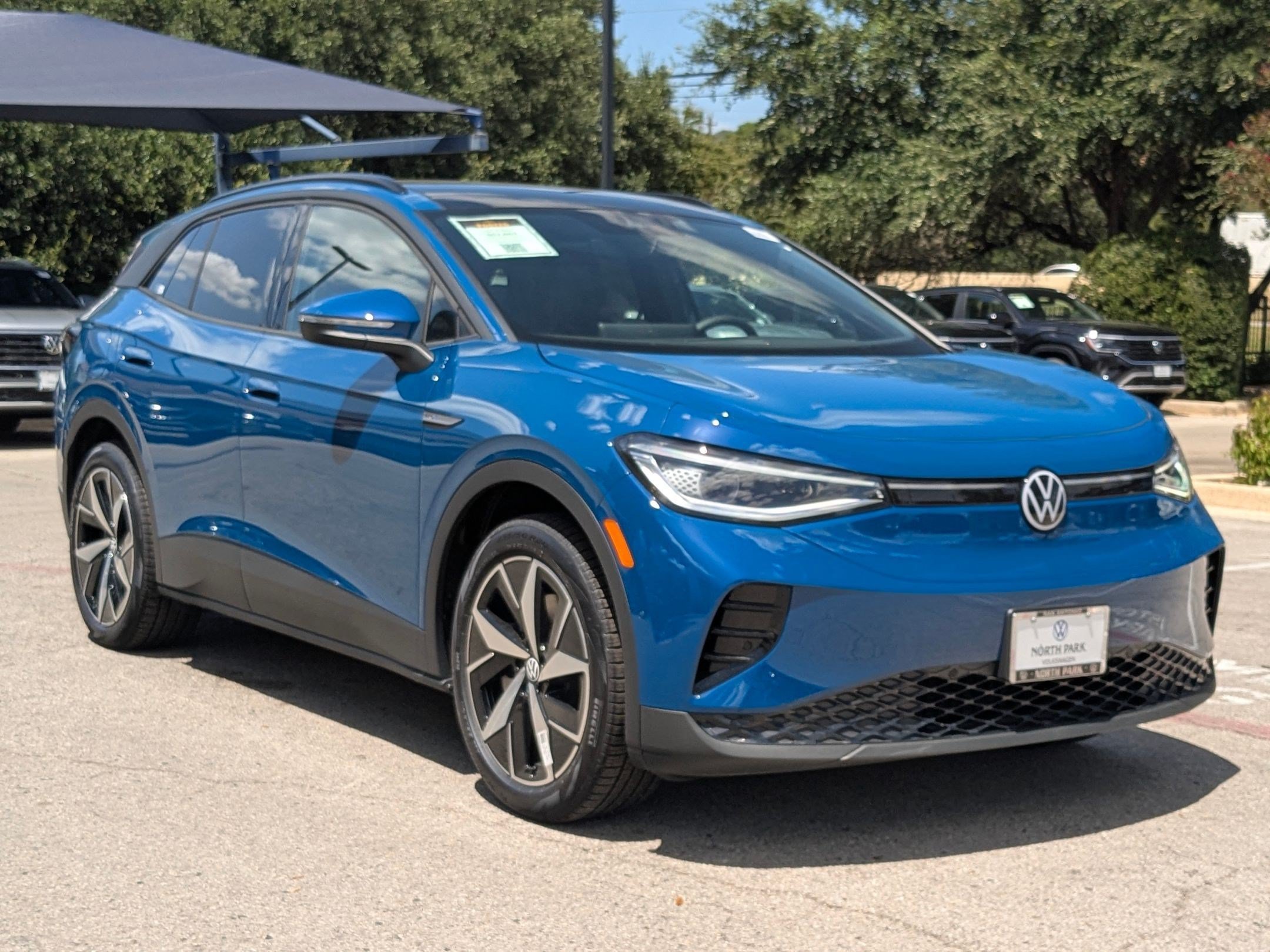 New 2026 MT LAKE BLUE Volkswagen Pro S image 4