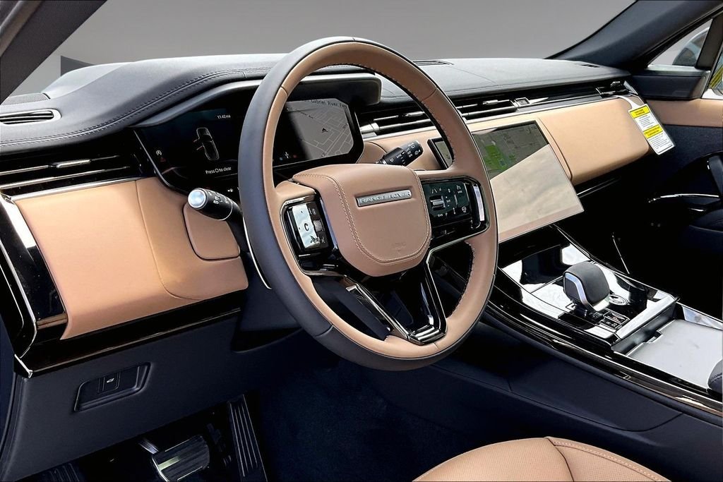 New 2026 VARESINE BLUE Land Rover Dynamic SE image 7
