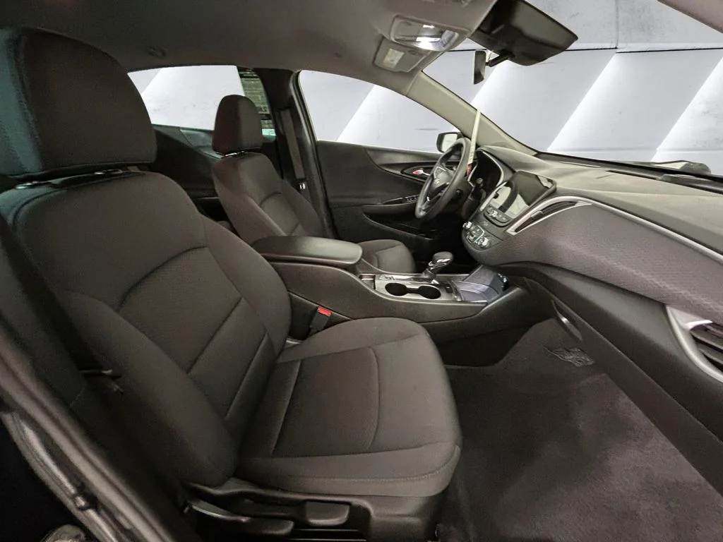 Used 2023 Gray Chevrolet LS image 13