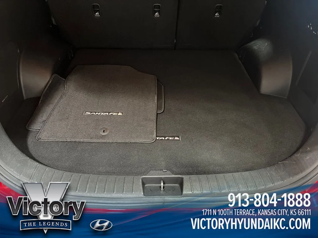 Used 2022 Red Hyundai Calligraphy image 23