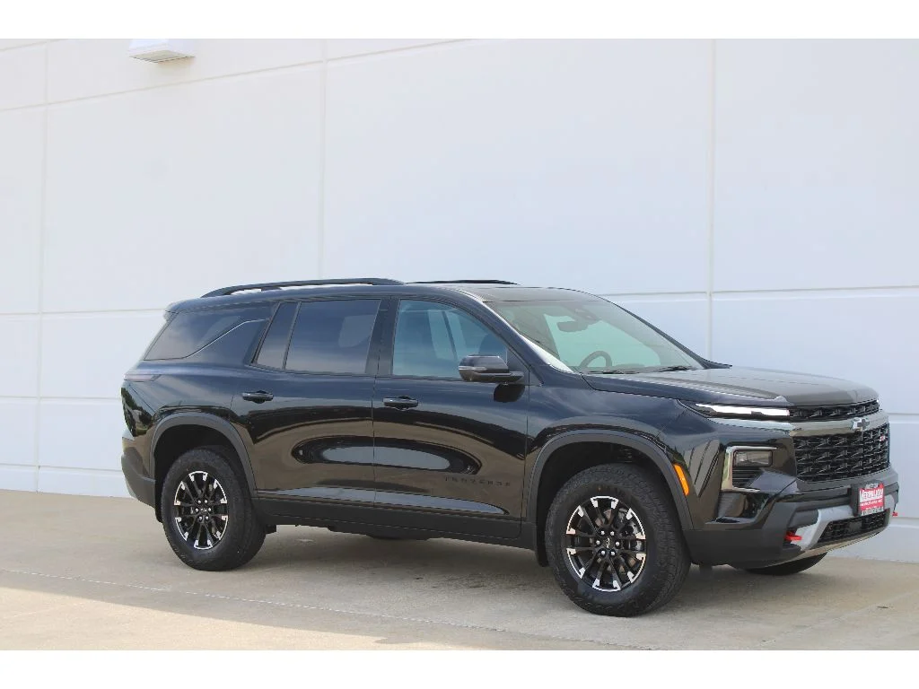 New 2026 MOSAIC BLACK METALLIC Chevrolet AWD Z71 image 8