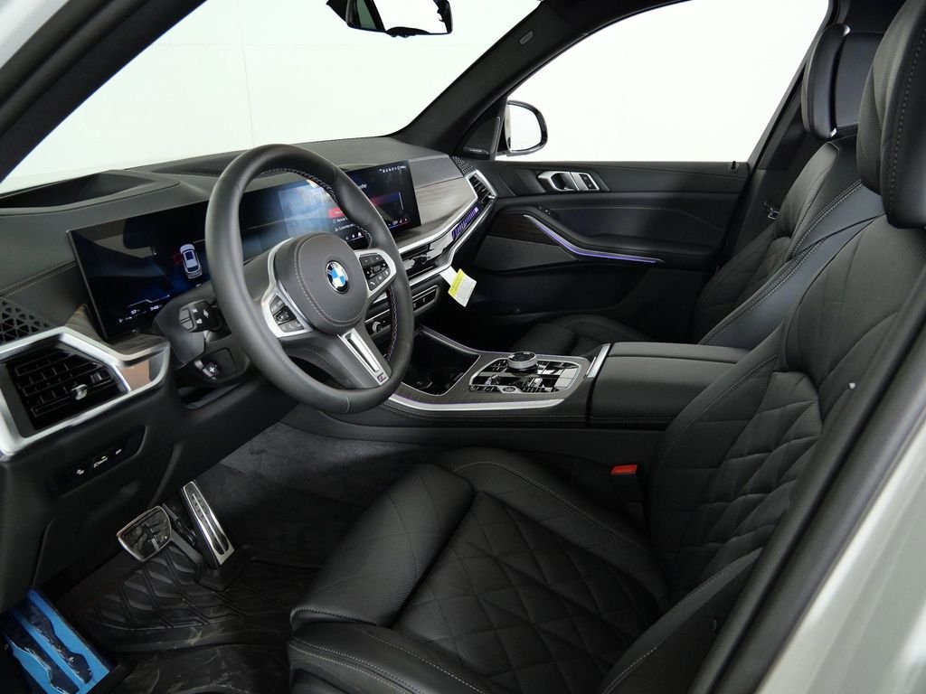 2026 BMW X5 M60i - Photo 35