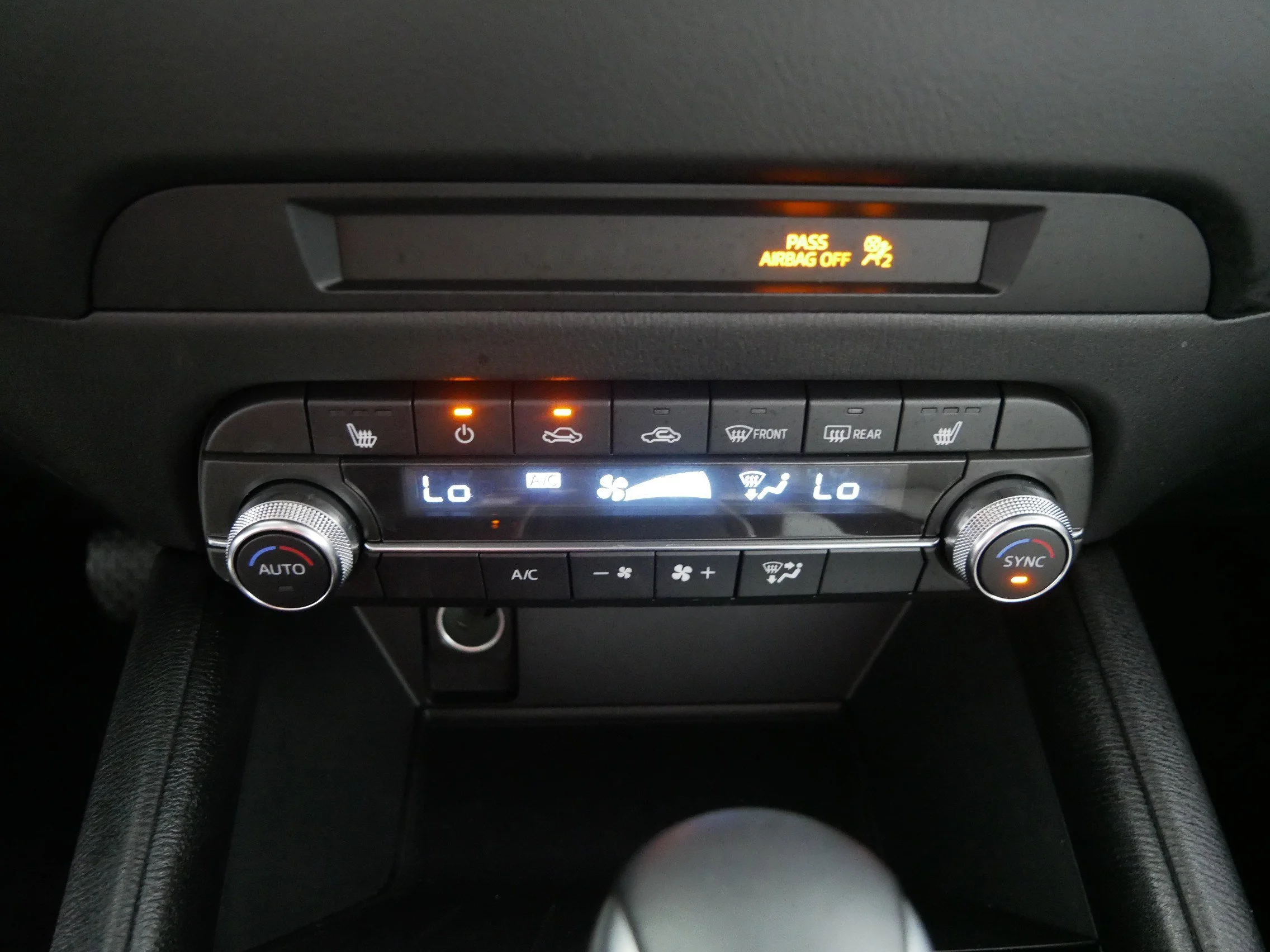 Used 2025 Jet Black Mica Mazda 2.5 S Preferred Package image 23