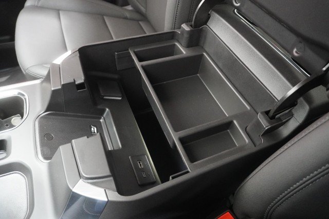 2026 GMC Sierra 1500 SLT - Photo 39