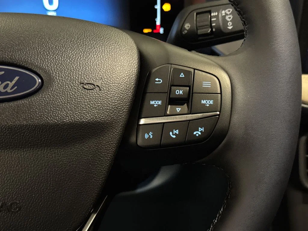 New 2026 Black Ford Lariat image 39