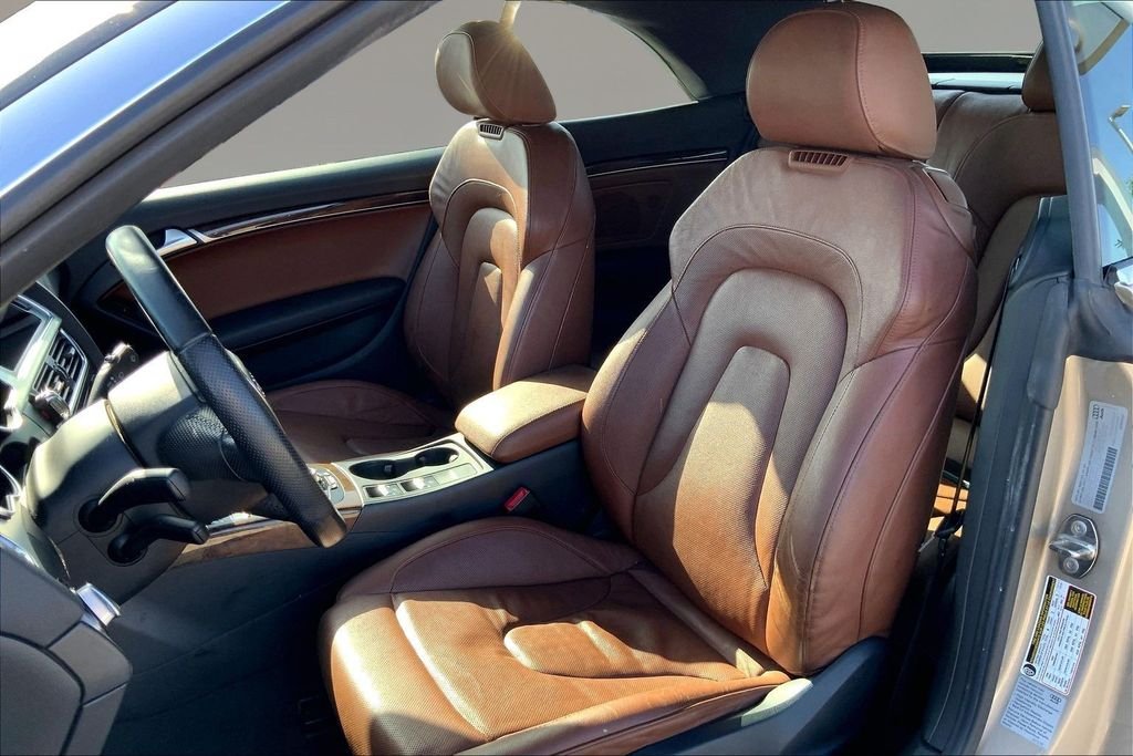 Used 2010 Arum Beige Metallic/Brown Roof Audi 2.0T Premium image 23