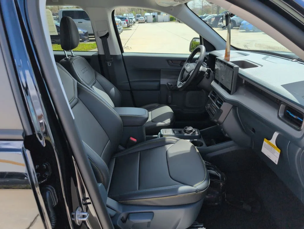 New 2026 Black Ford Lobo Standard image 15
