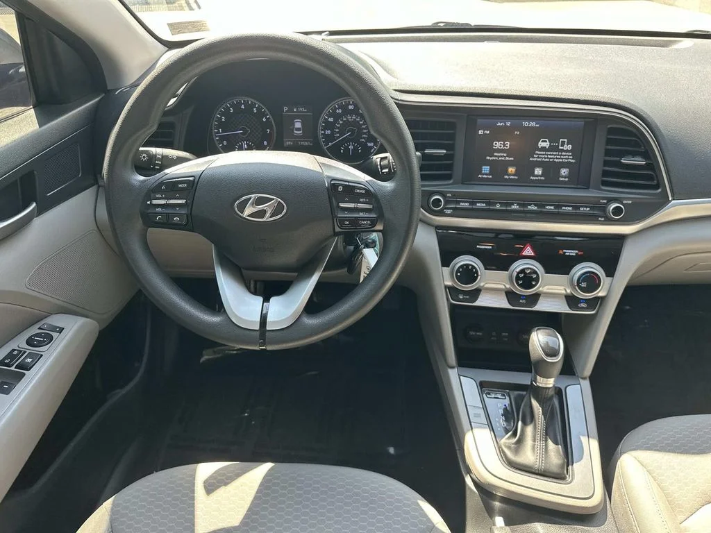 Used 2019 Gray Hyundai SEL image 20
