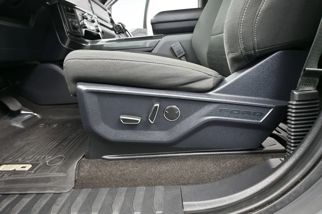 Used 2021 Gray Ford XLT image 15