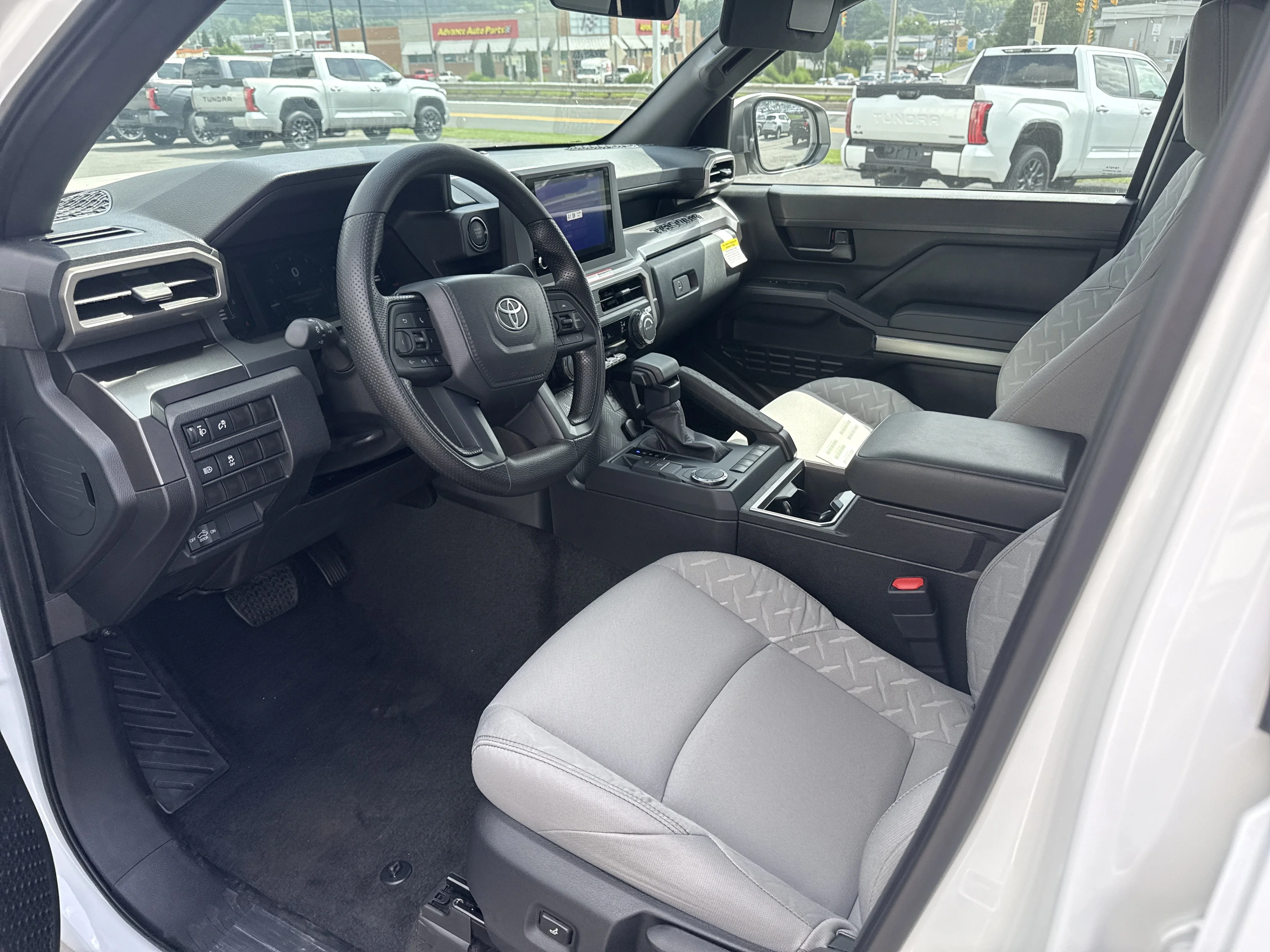 New 2026 Ice Cap Toyota SR5 image 6