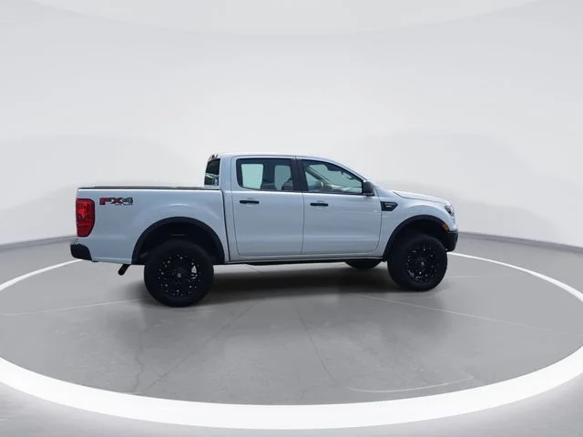 Used 2021 White Ford XL image 9