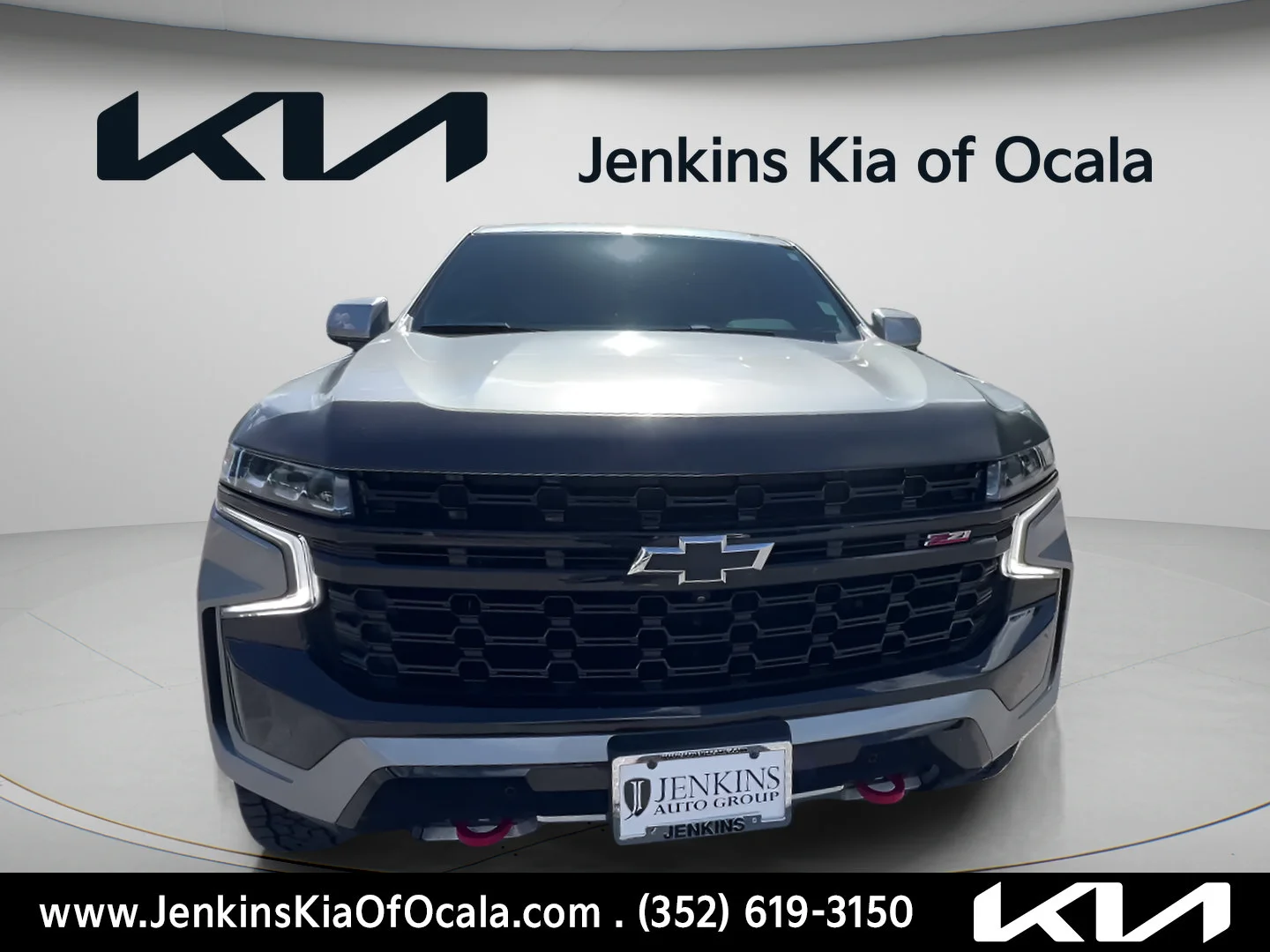 Used 2024 Sterling Gray Metallic Chevrolet Z71 image 15