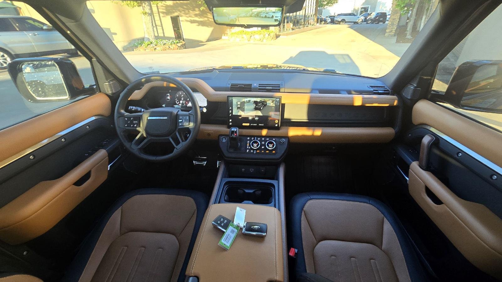 Used 2023 Gondwana Stone Land Rover X image 11