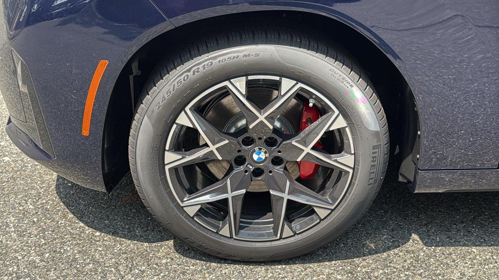 New 2026 Tanzanite Blue II Metallic BMW 30 xDrive image 8