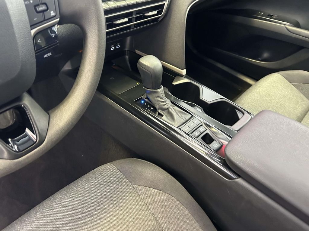 Certified Used 2025 Silver Toyota LE image 20