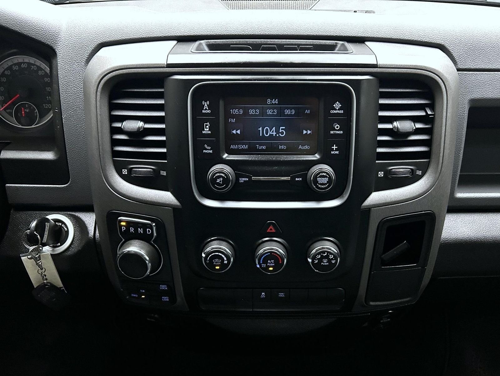 Used 2019 Gray Ram Express image 13