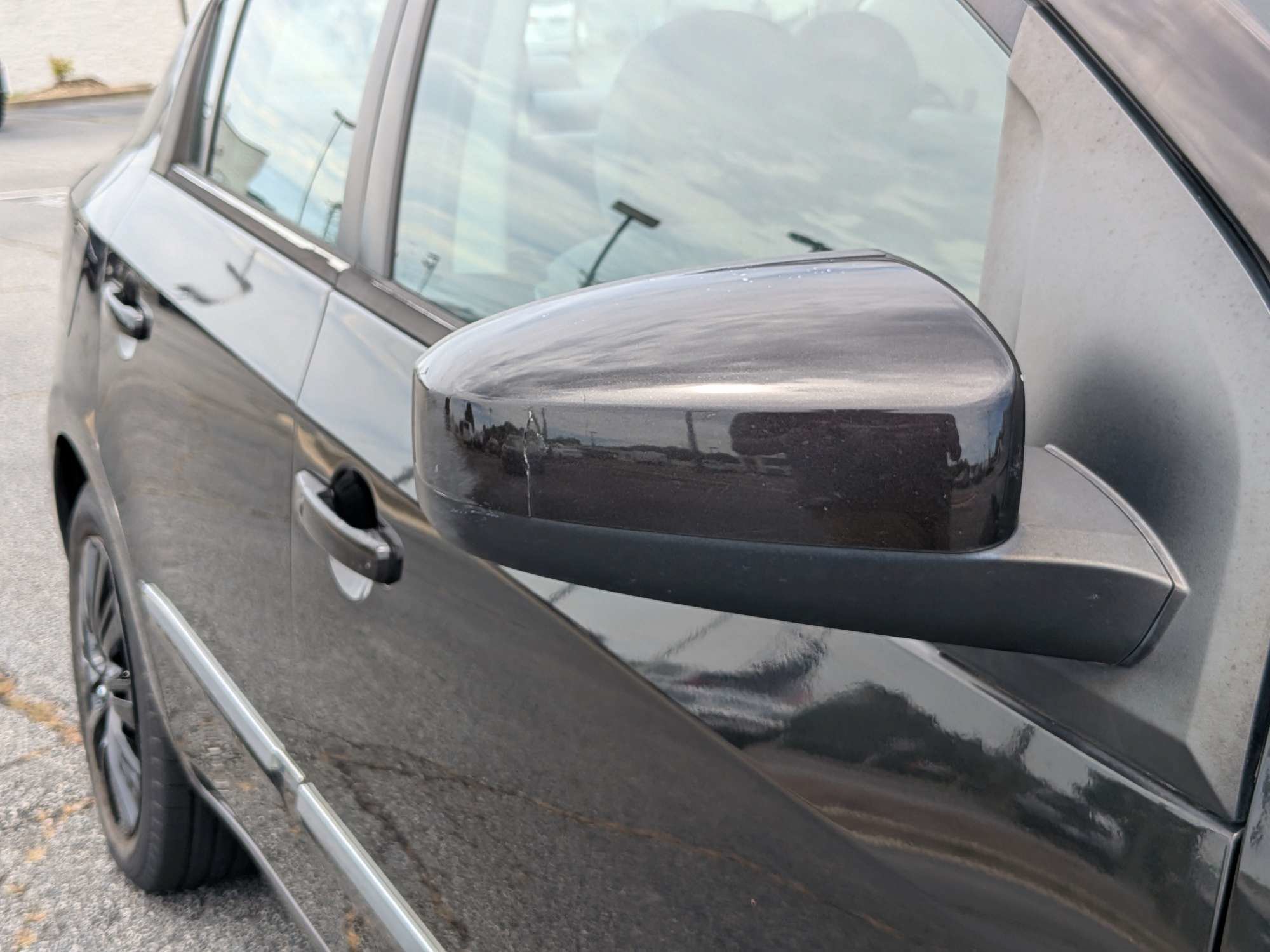 Used 2010 Black Nissan 2.0 S image 10
