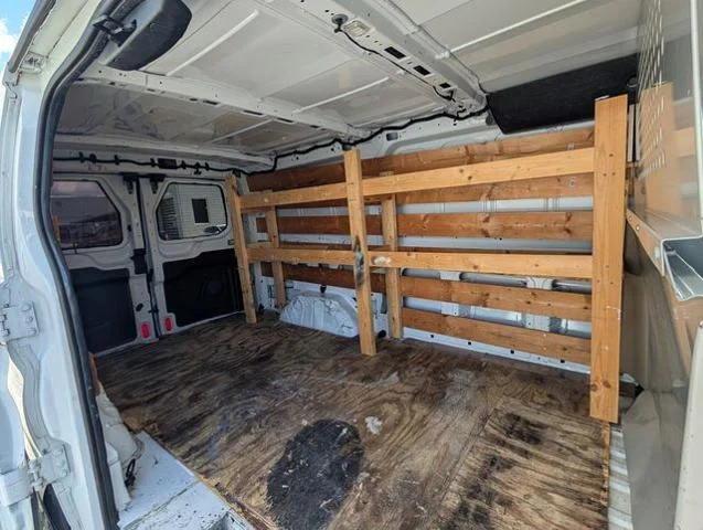 Used 2018 Oxford White Ford Base image 32