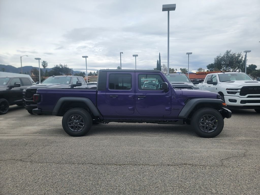 New 2026 Reign Exterior Paint Jeep Sport S image 3
