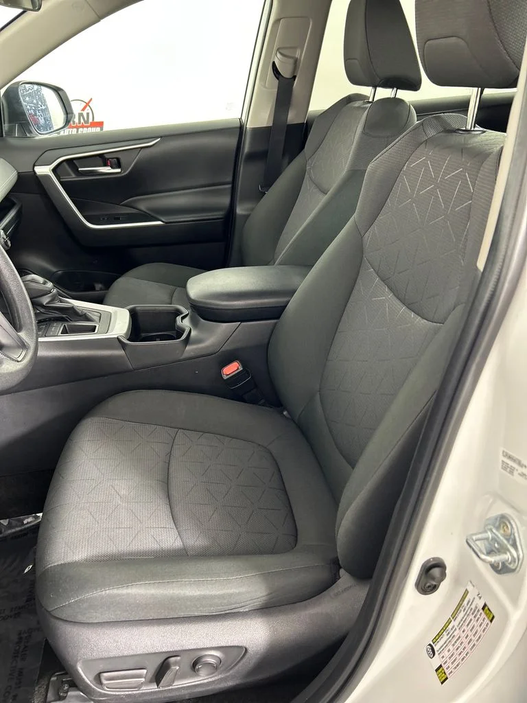 Used 2024 White Toyota XLE image 12