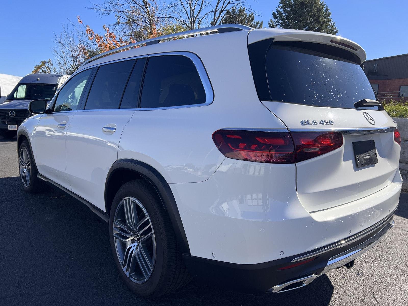 Used 2024  Mercedes-Benz  image 5