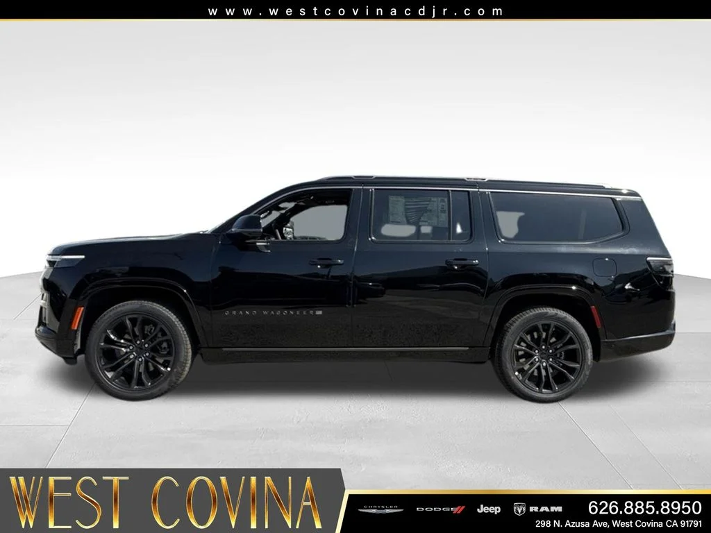 New 2026 High Gloss Black Jeep Summit Reserve image 12