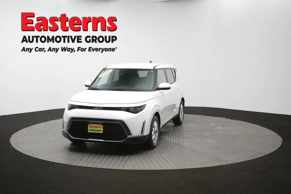 Used 2023 White Kia LX image 55