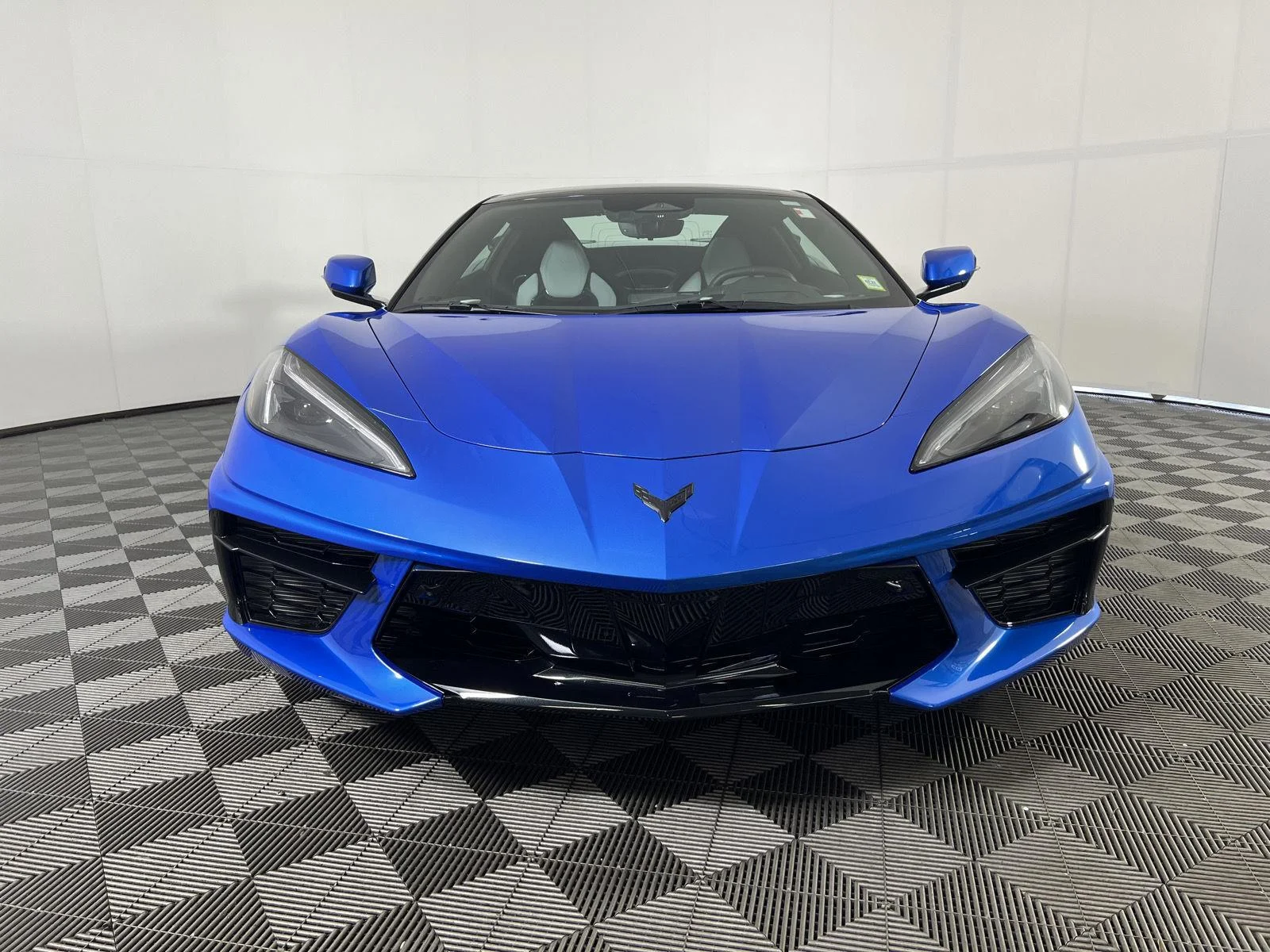 Used 2025 Riptide Blue Metallic Chevrolet 2LT image 29