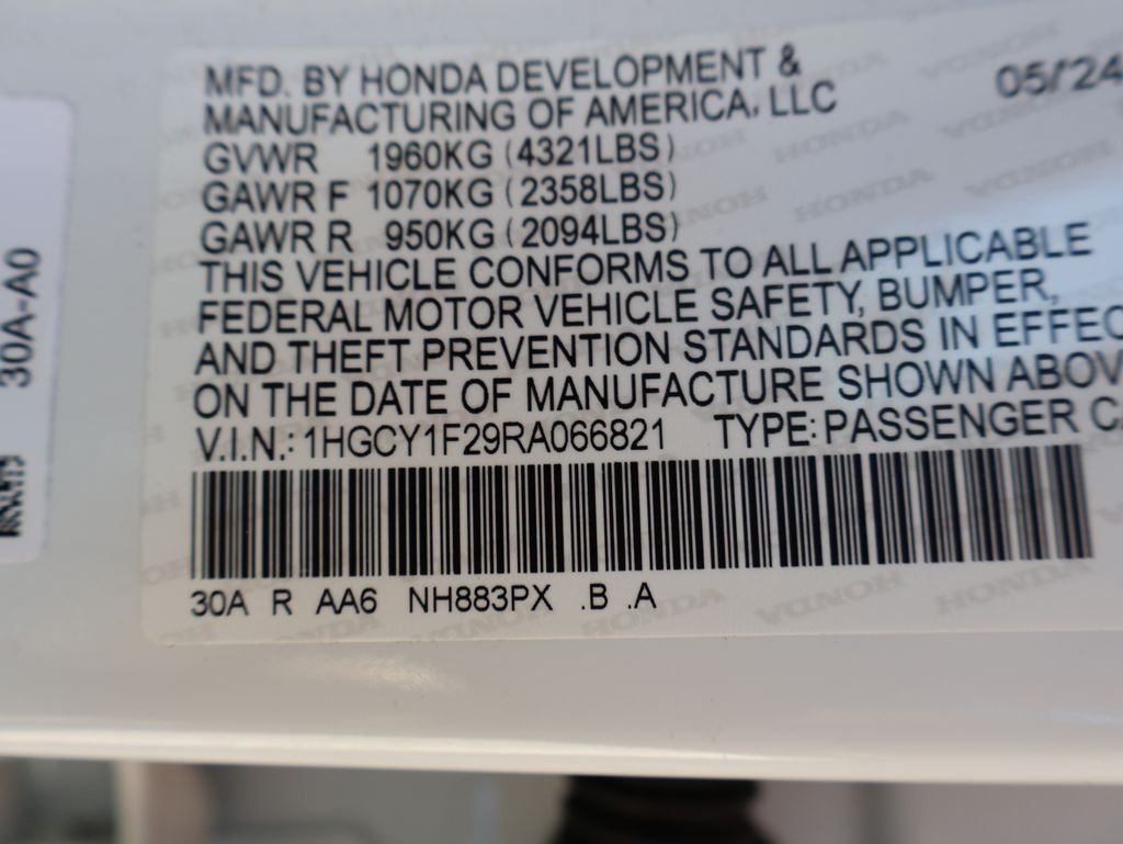 Used 2024  Honda LX image 9