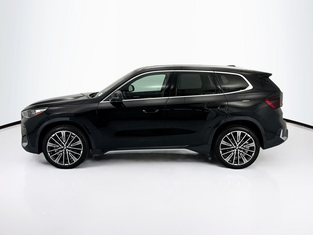 Used 2026 Jet Black BMW xDrive28i image 8