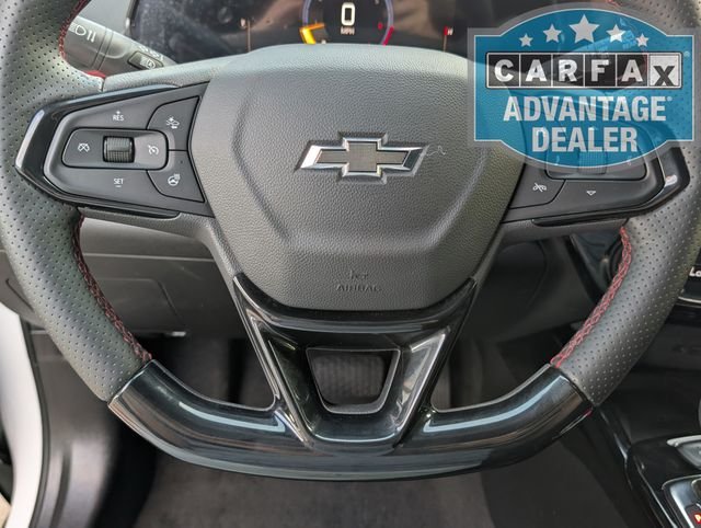Used 2025 Summit White Chevrolet 2RS image 6