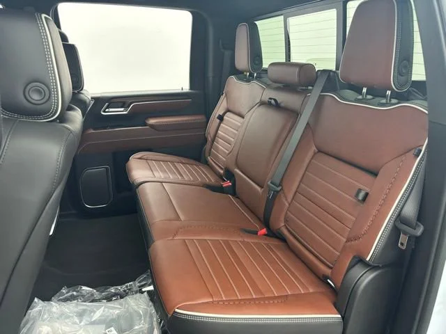 New 2026 Glacier White Tricoat GMC Denali Ultimate image 45