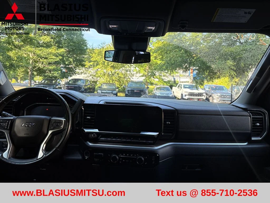 Used 2022 Red Chevrolet LT Trail Boss image 33
