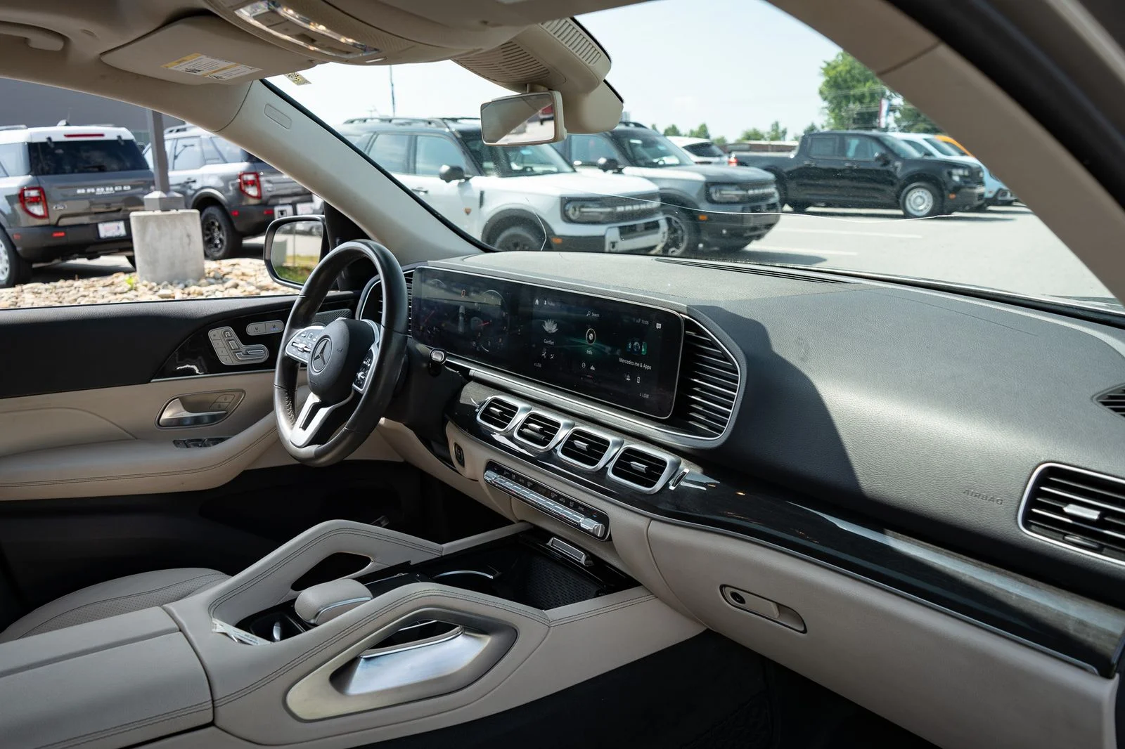Used 2020 Silver Mercedes-Benz GLE 350 image 23