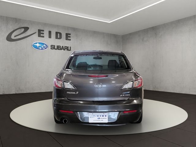 Used 2013 Graphite Mica Mazda i Touring image 7