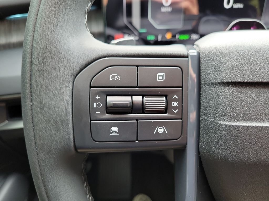 New 2027 Glacial White Pearl Kia X-Line SX Prestige image 29